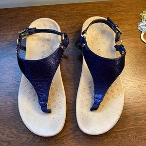 Vionic Kirra Sandals - Size 6.5